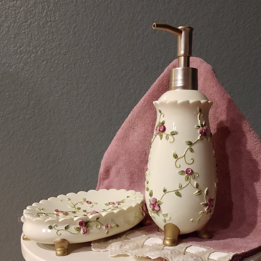 Soap dish and matching dispenser